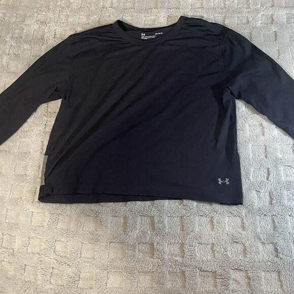 Under Armour Women's Cropped Mesh Long Sleeve Sz M Vented Black and Silver - Picture 1 of 12